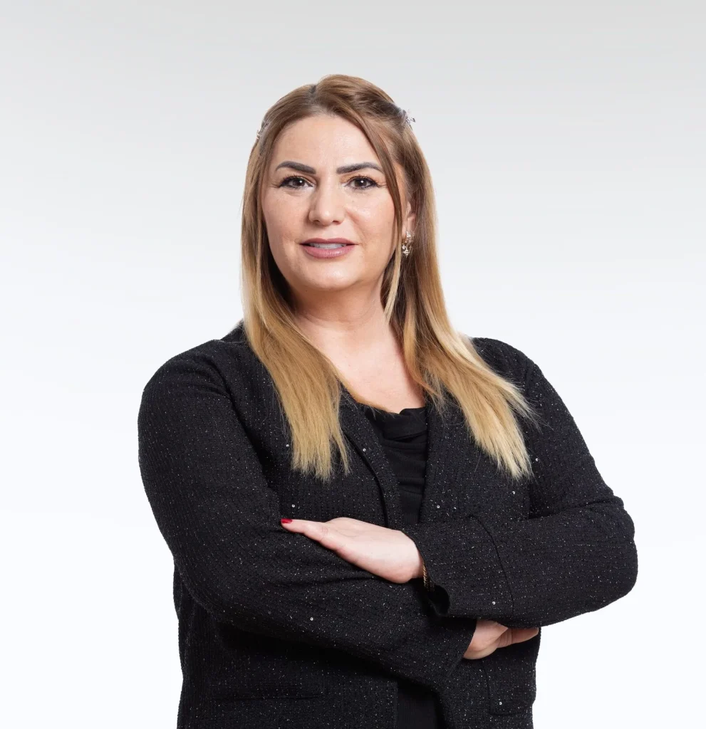 Notre Equipe 71 Emel Yılmaz